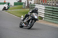 Advanced Group Black Bikes